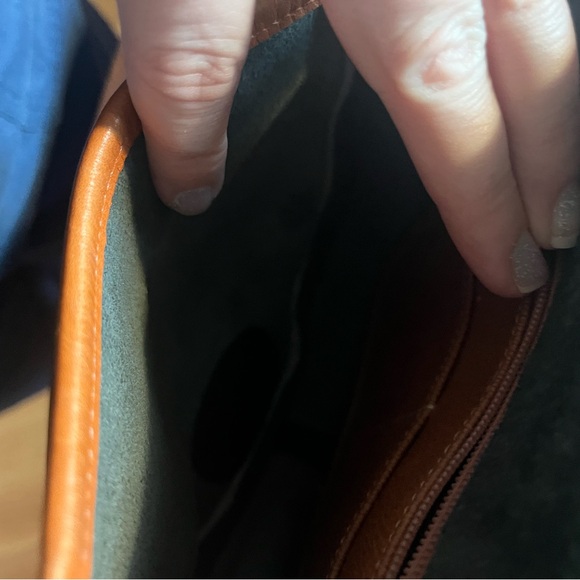 Vintage dooney & bourkey saddle bag - Picture 15 of 15